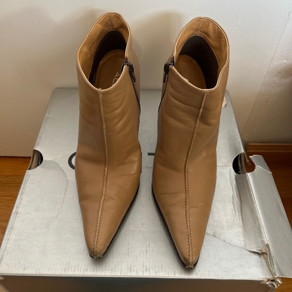 Aldo Milano Pointy Bootie - Picture 2 of 5